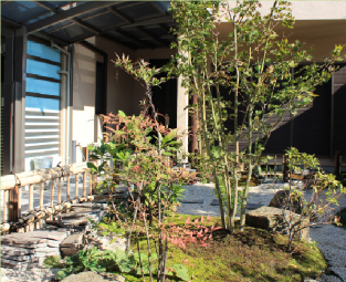 フロンティア建設の施工例　お庭（ガーデン）